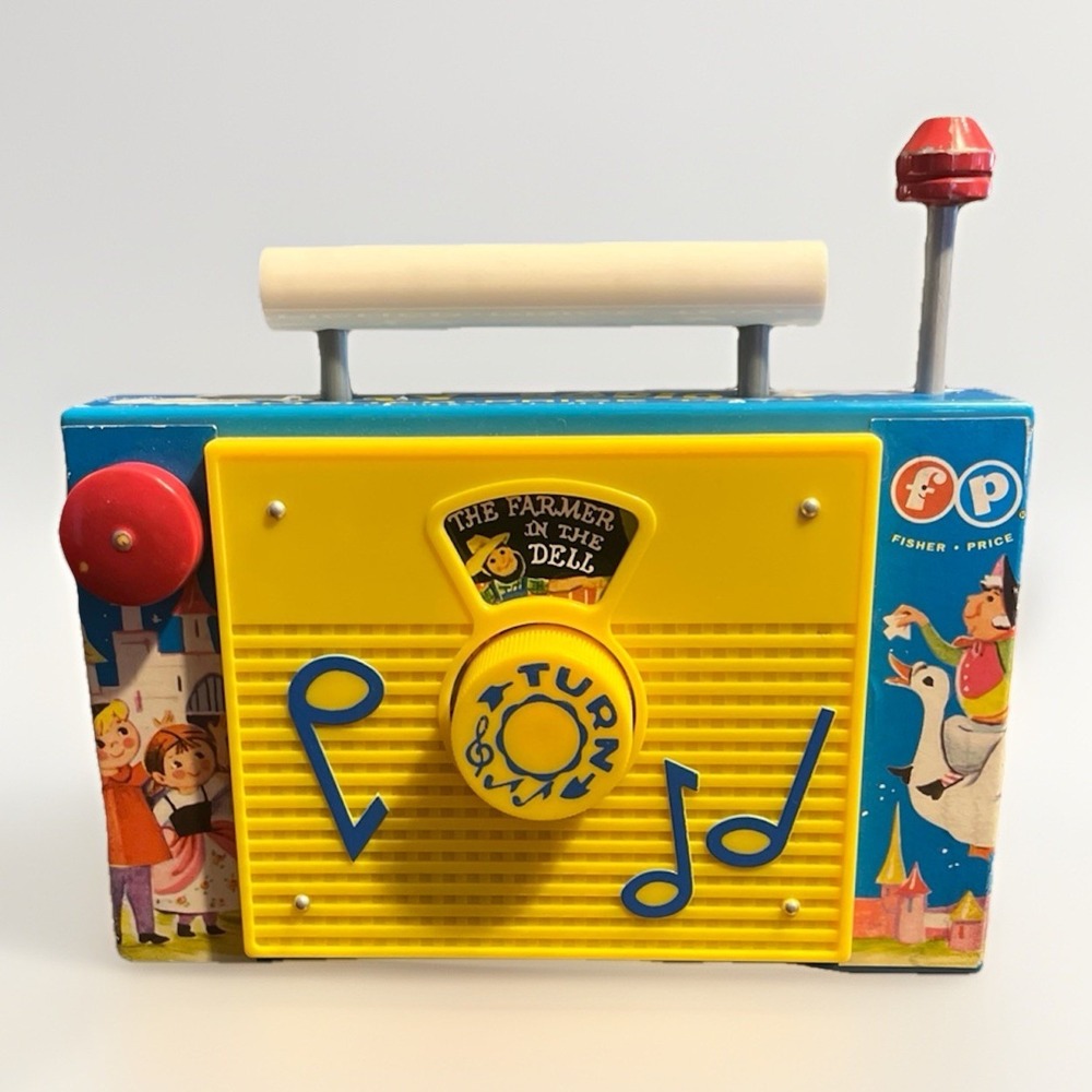 Vintage Fisher Price TV Radio Wind Up Musical Toy Farmer in the Dell